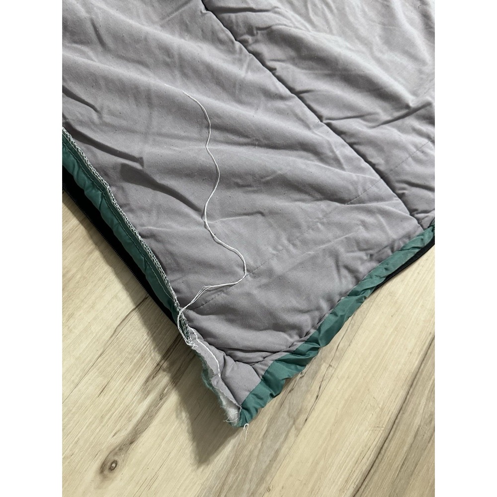Vintage Kelty Hollofill Sleeping Bag Green Twin Made In USA No Bag - Picture 4 of 5